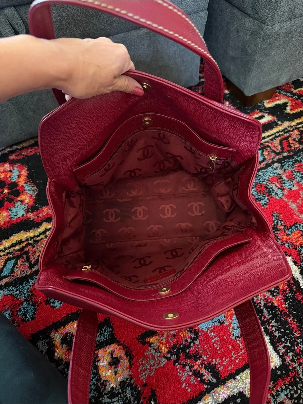 Chanel Red Caviar Small CC Tote series 9. Bag only